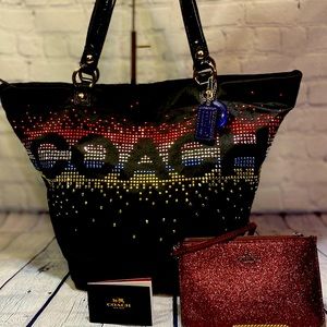 Coach
Limited Edition Holiday Rhinestone H1173-f17144 Sateen Tote